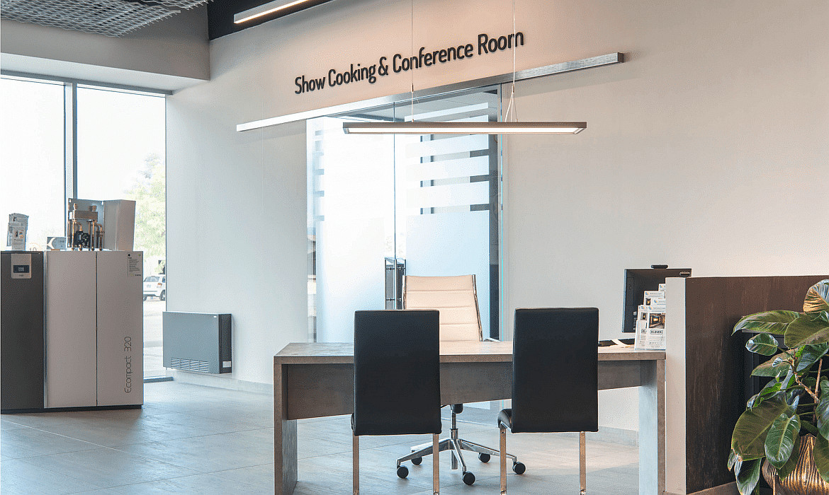 SLV pendant luminaire WORKLIGHT UGR < 19 IP20, silver dimmable SLV pendant luminaire WORKLIGHT UGR < 19 IP20, silver dimmable